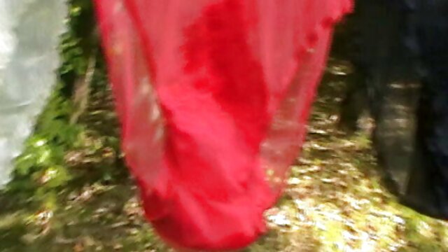 જાપાનીઝ આસામી સવાઈ શાવરમાં તેના શરીરને શિંગડા બનાવે સેક્સી બીપી પિક્ચર છે